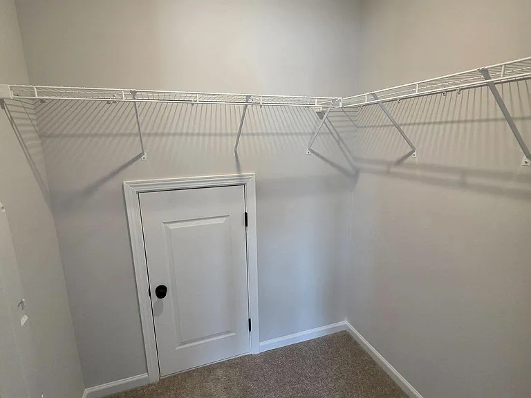 421 Sea Breeze Way — Photo 31