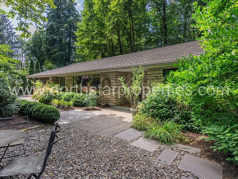 236 Pine Valley Rd — Photo 4