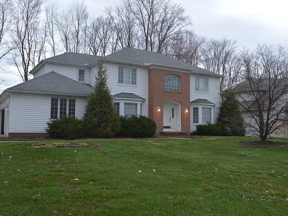 1st image of 35635 S Huntington Dr