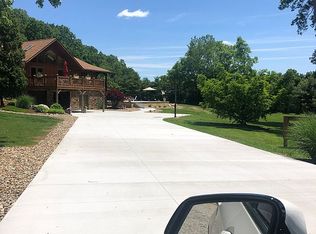 12164 Black Diamond Rd, Doylestown, OH 44230