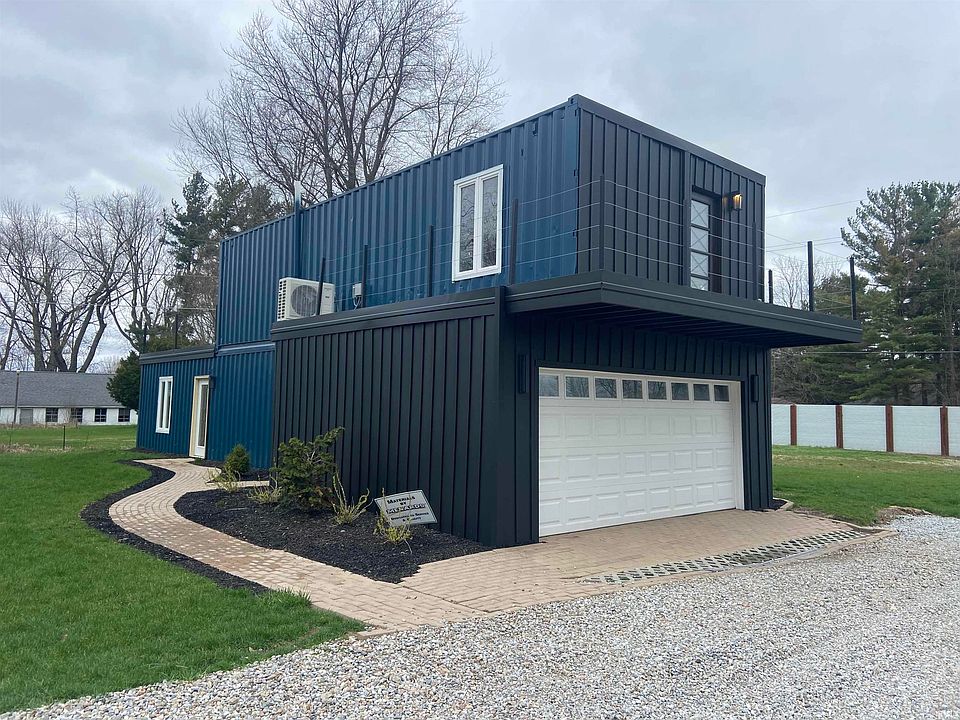 1st image of 3919 Michigan Rd #1
