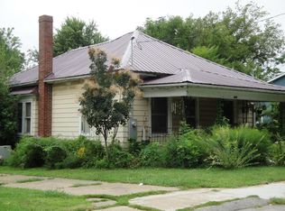 524 W Jackson St, Centerville, IA 52544