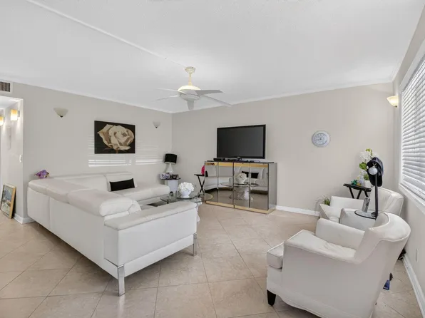 352 PIEDMONT H, Delray Beach, FL 33484