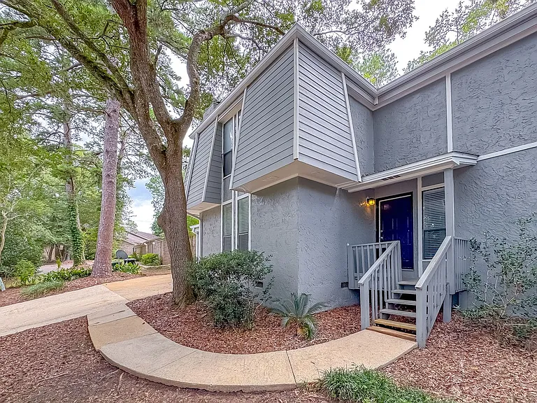 3735 Donovan Dr #A — Photo 2