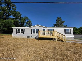 663 Gaines Rd, Brandenburg, KY 40108