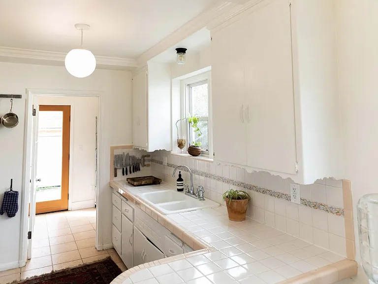 5609 Harcross Dr — Photo 9