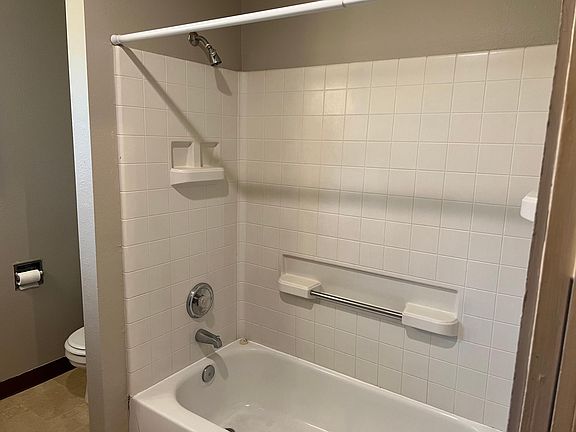 4th image of 7310 Delaware Ln #7310