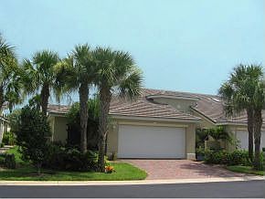 1st image of 460 Moray Pl