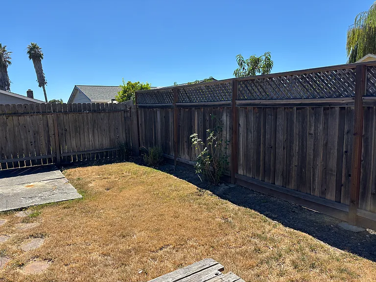 1132 Santa Barbara Way — Photo 5