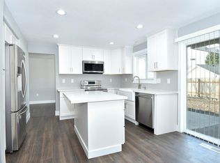 14229 NE Eugene Ct, Portland, OR 97230