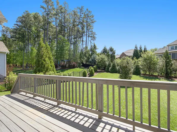 1641 Hasentree Villa Ln, Wake Forest, NC 27587