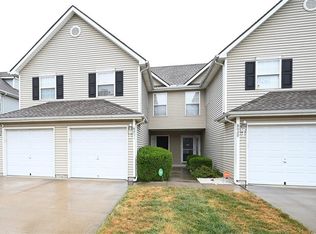 8031 N Elmwood Ave, Kansas City, MO 64119