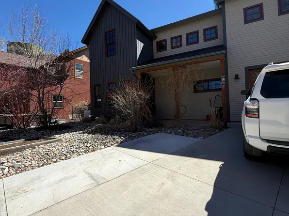 14 Artisan Ct, Durango, CO 81301