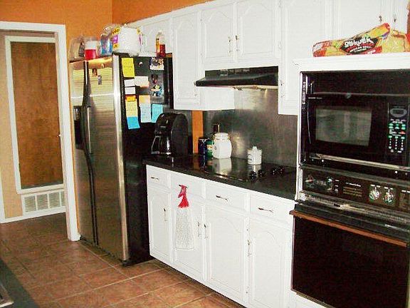5th image of 4327 Haner Dr