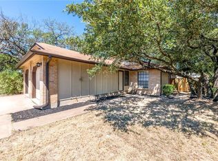 8904 Pineridge Dr #A, Austin, TX 78729