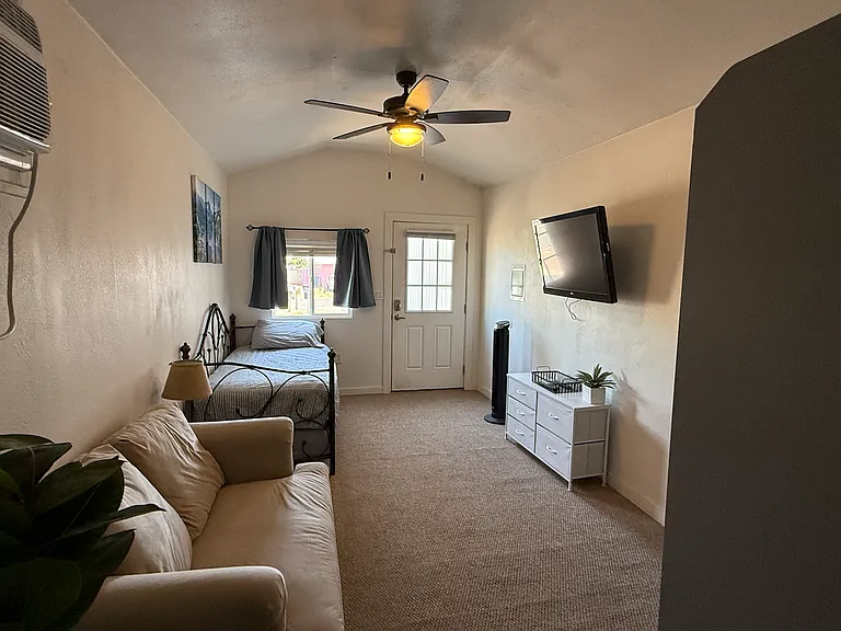 7934B E Golf Ave — Photo 2