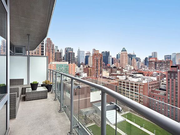 2nd image of 555 W 59th St APT 23C