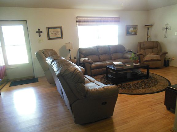 3rd image of 210 Two Mile Ln