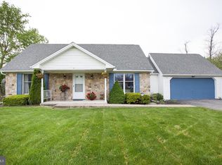 97 Scenic View Dr, Mifflintown, PA 17059