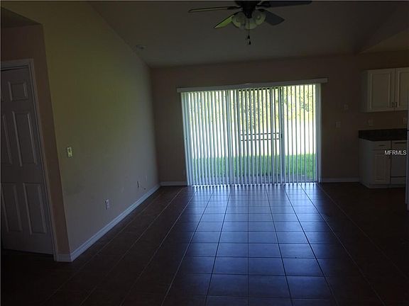 4th image of 1352 Hedgewood Cir
