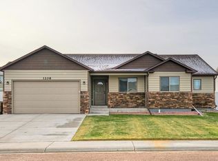 1208 Duck Head Dr, Gillette, WY 82718