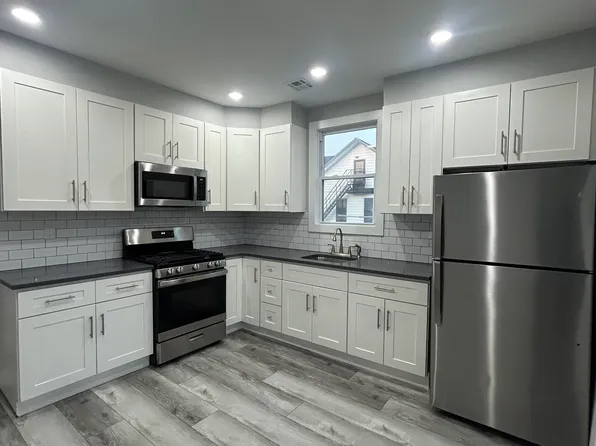 119 Laurel Ave Floor 2, Irvington, NJ 07111