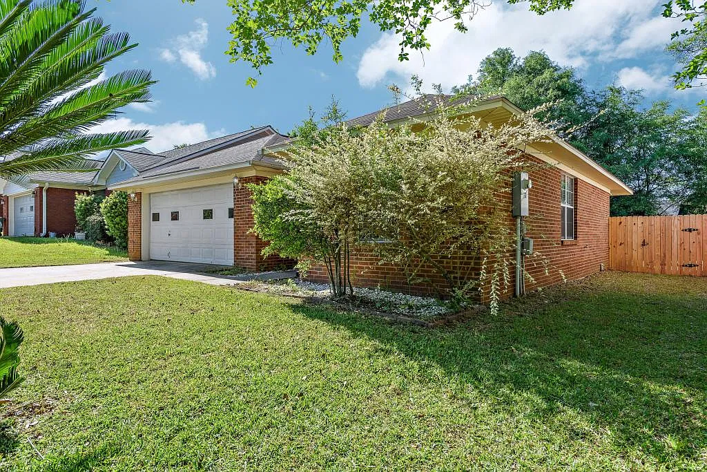 3074 Achey Dr — Photo 4