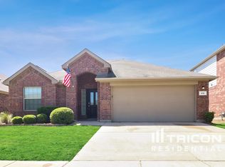416 Angler Dr, Crowley, TX 76036