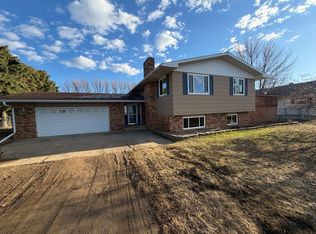 1201 17th St SE, Devils Lake, ND 58301