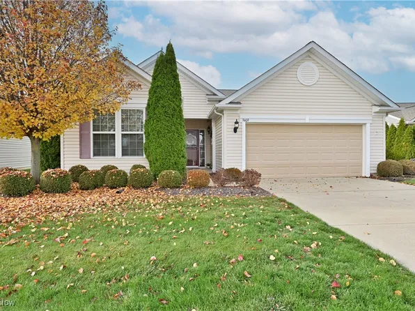 9409 Foxboro Dr, North Ridgeville, OH 44039
