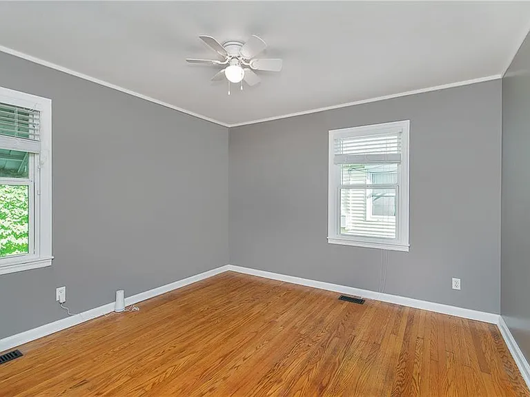 6028 Birchwood Ave — Photo 20