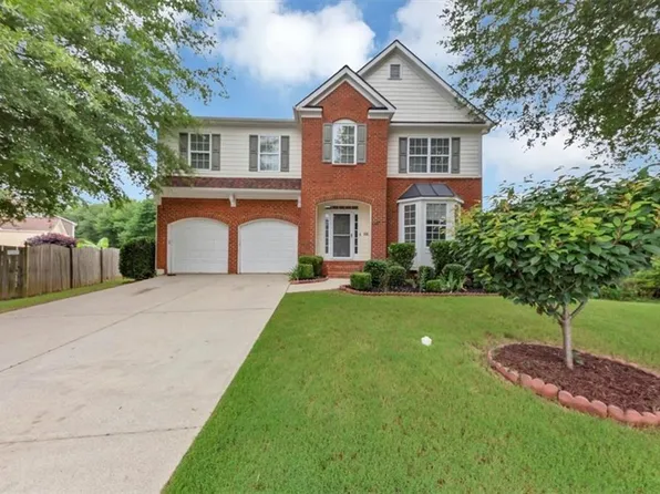 27 Spur Ct, Hiram, GA 30141