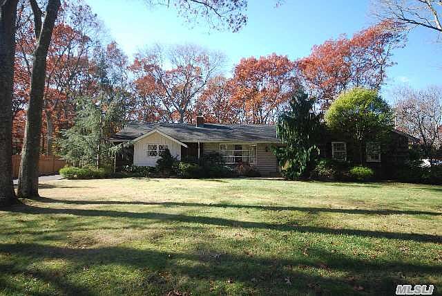 1st image of 15 Birchwood Dr