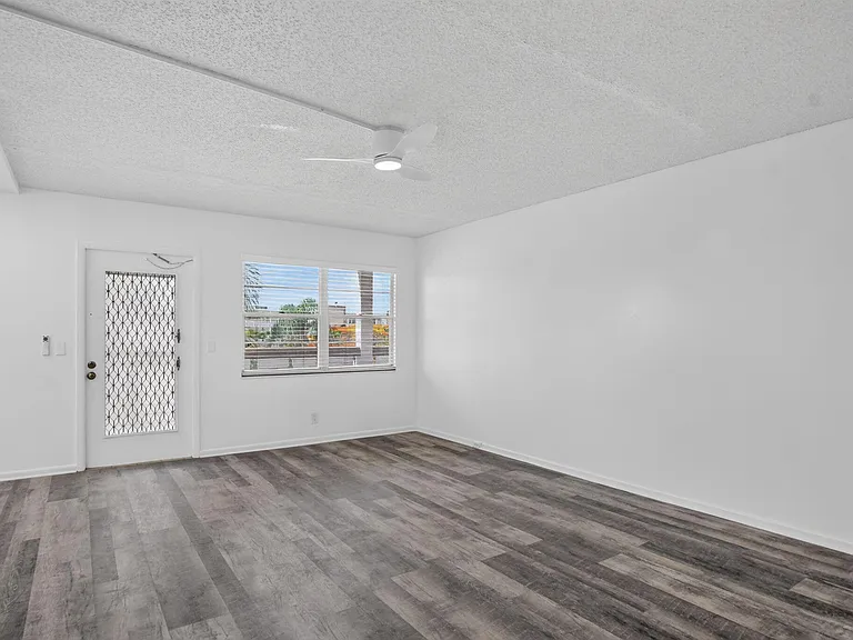 3045 Cornwall Dr #C — Photo 10