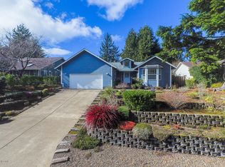 820 SW Dolores Dr, Waldport, OR
