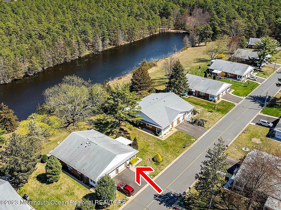 411 Highland Drive UNIT B, Whiting, NJ 08759 MLS 22317901 Zillow