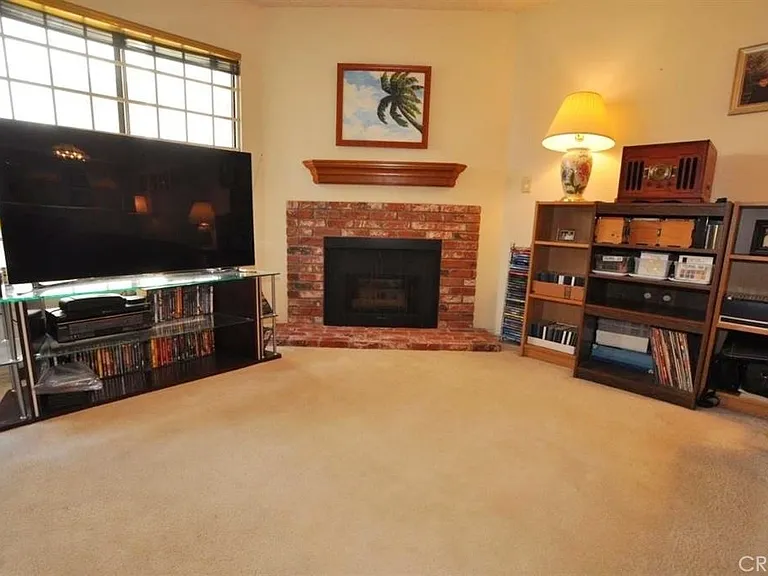 2612 W Grand Ave #C — Photo 7