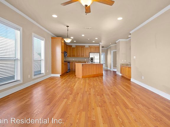 4th image of 183 McDonnell Ave Unit 104