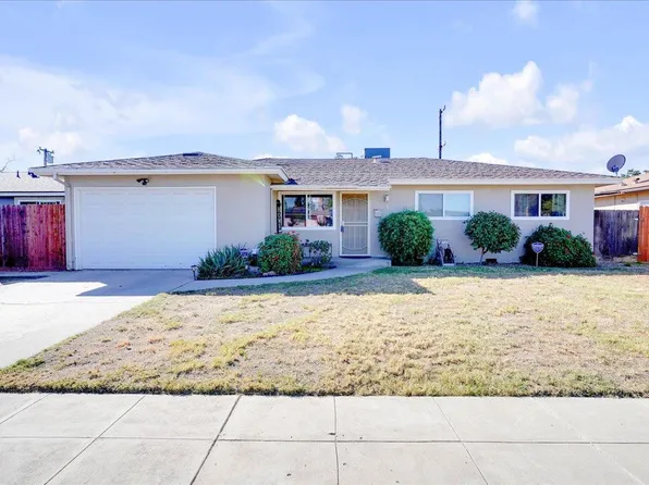 5060 E Weathermaker Ave, Fresno, CA 93727