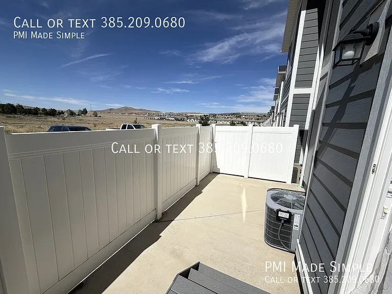 953 W Fox Run Ave — Photo 26