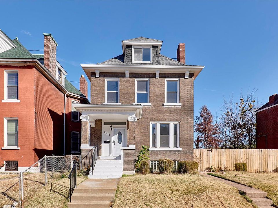 1st image of 2911 Dodier St
