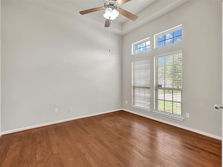 23023 Verona Vista Dr — Photo 9