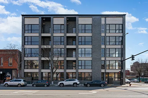 2354 W Polk St #502 Photo 1