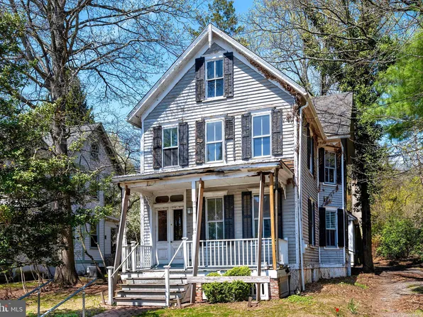 20 Hart Ave, Hopewell, NJ 08525