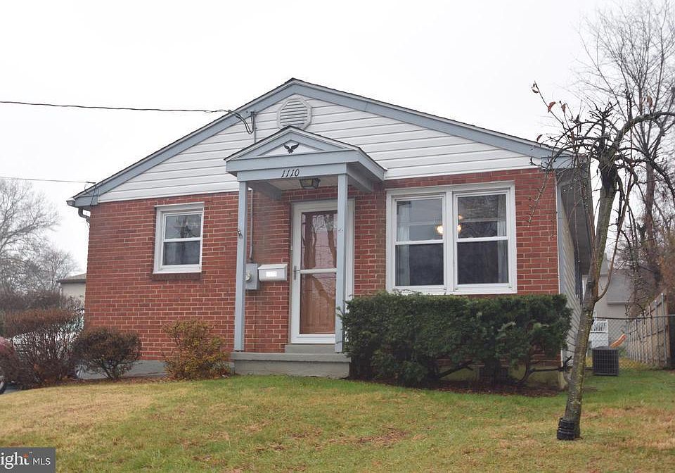 1st image of 1110 Prospect Ave