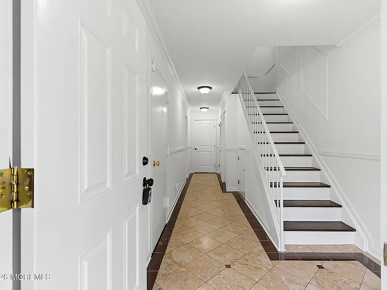 190 Spruce St #10 — Photo 4