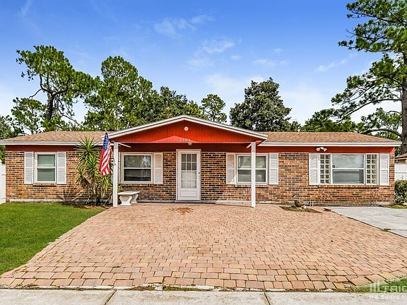 4th image of 2185 E Luana Dr