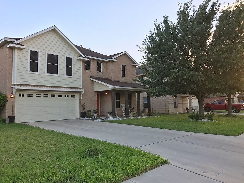 1st image of 4121 Petunia Ave