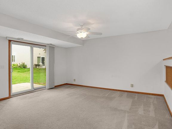 3rd image of 1545 Chartreux Ave