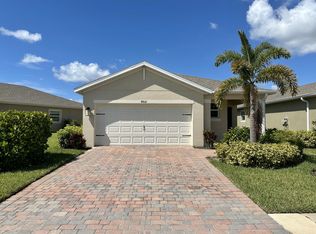 8832 Swell Brooks Ct, North Fort Myers, FL 33917